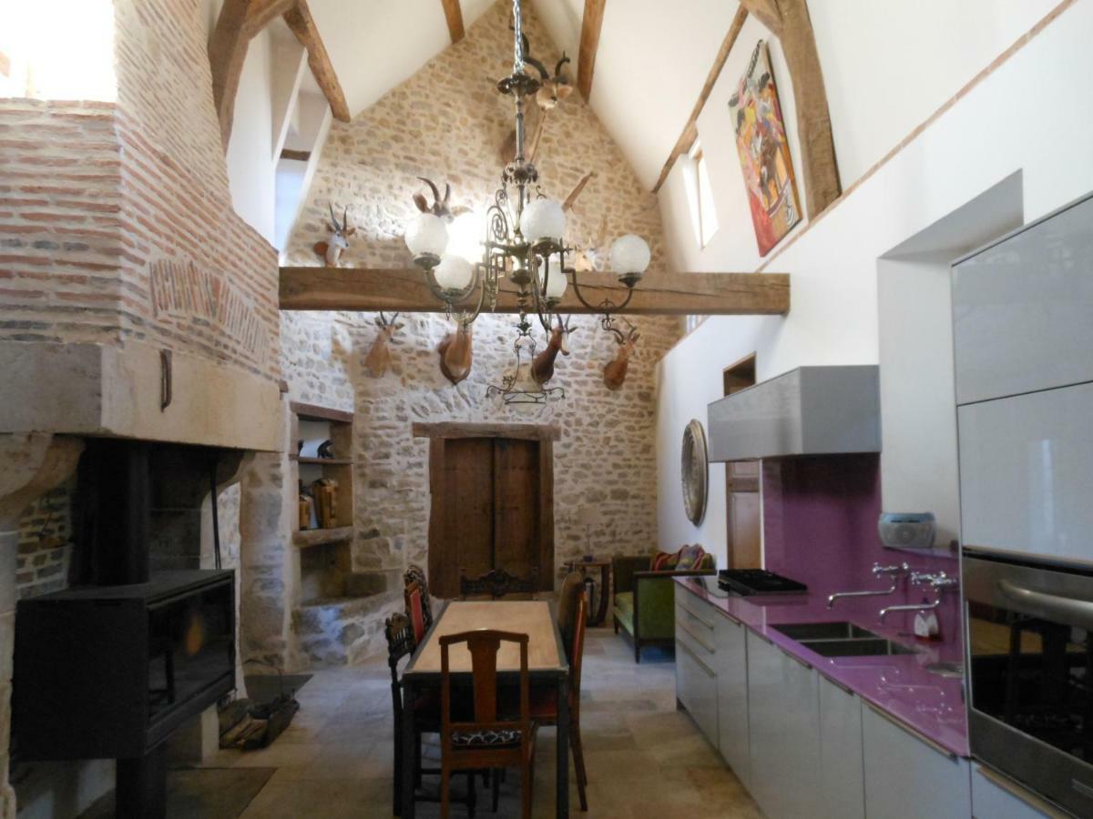 Les Chambres De La Basilique Neuvy-Saint-Sépulchre Dış mekan fotoğraf