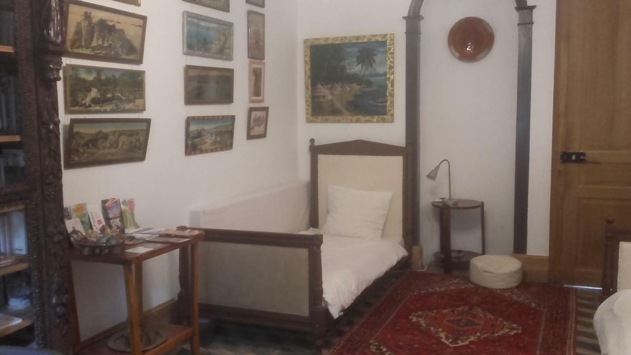 Les Chambres De La Basilique Neuvy-Saint-Sépulchre Dış mekan fotoğraf